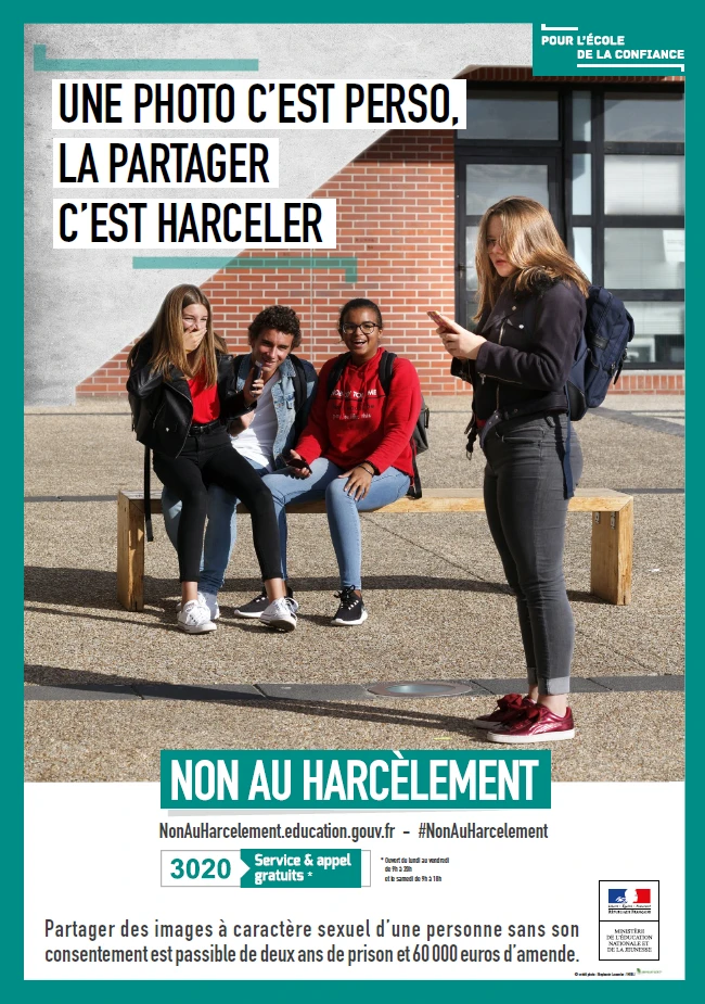 Affiche harcèlement