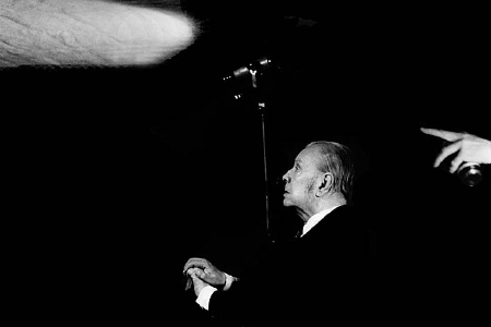 Jorge Luis Borges - photo de Daniel Mordzinski